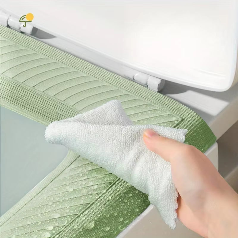 2Pcs High Foam Waterproof Toilet Seat Wash-Free Washable Toilet Seat Cover Toilet Seat in Winter Lovely Wind